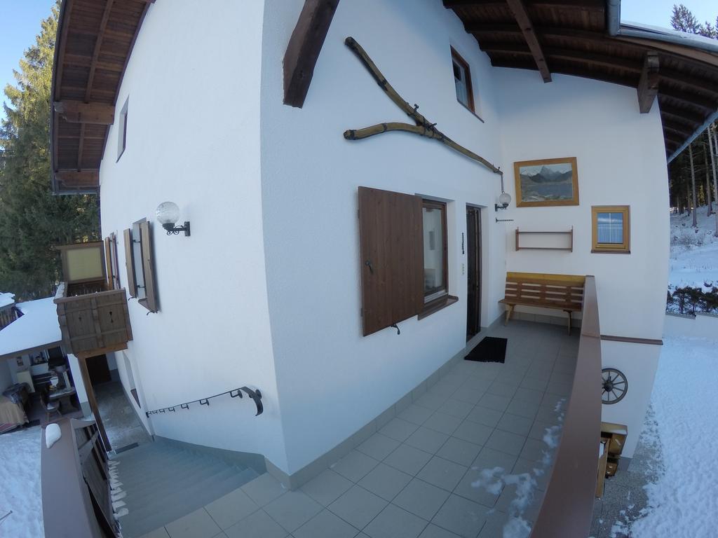 Tiroler Hasenhoehle Венс Екстериор снимка