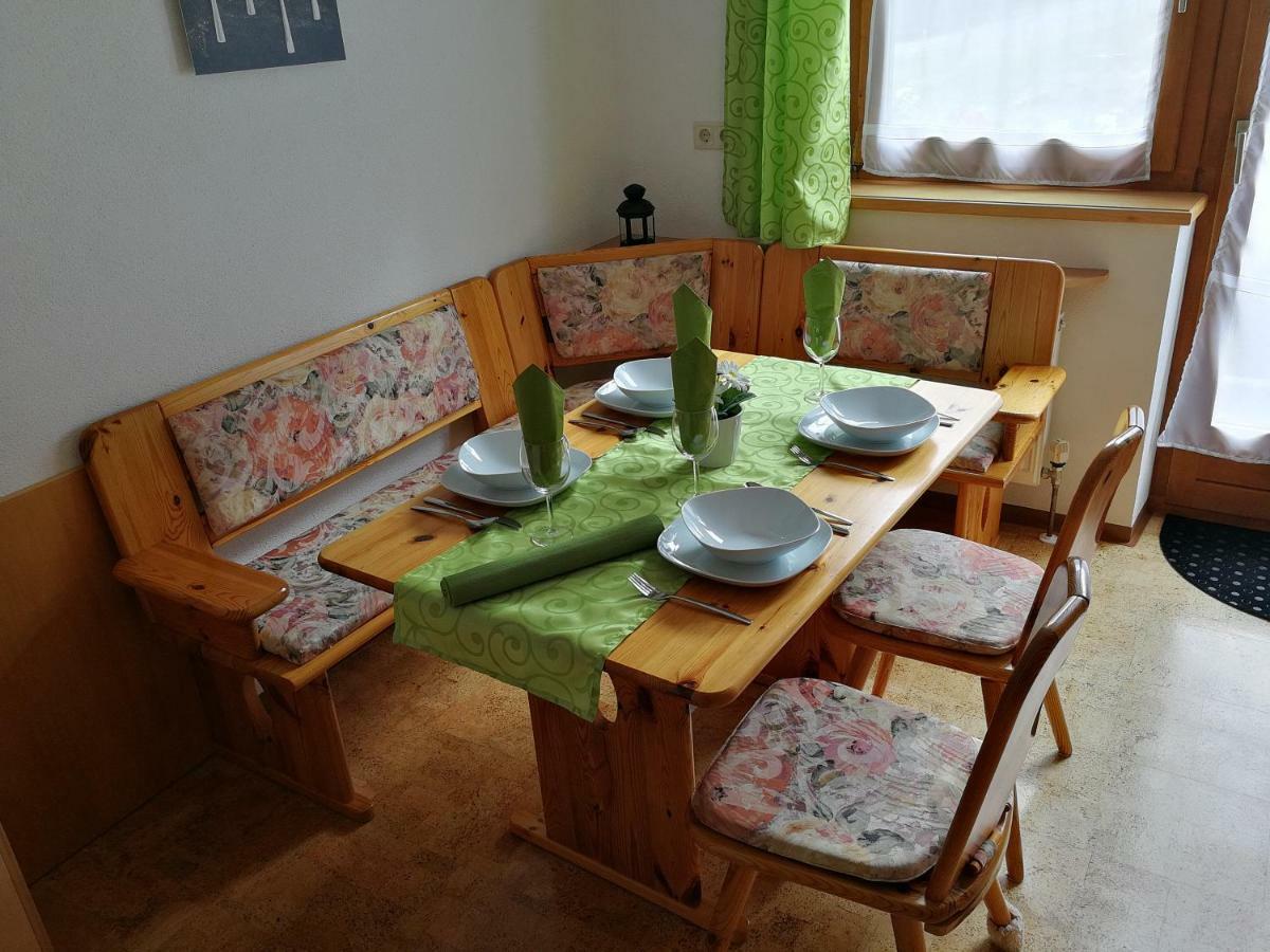 Tiroler Hasenhoehle Венс Екстериор снимка
